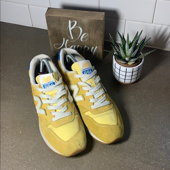 new balance 996 kids gold